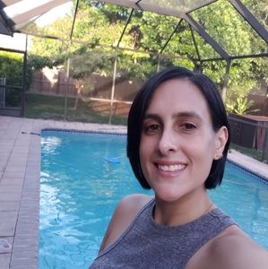 Meet your Posher, Veronica